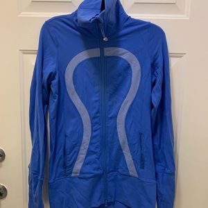 Lululemon jacket size 6